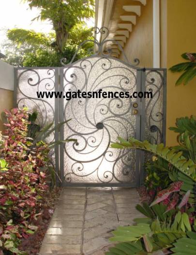 Custom Design Garden Gates with or without privacy panel